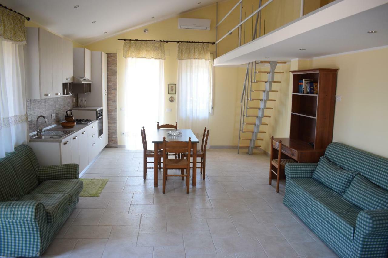 Beach House Vaccarizzo Катанія Екстер'єр фото