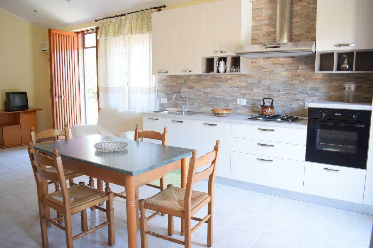 Beach House Vaccarizzo Катанія Екстер'єр фото